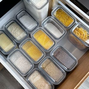 Set me 4 kontenitor !